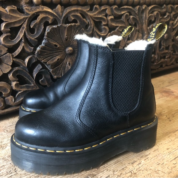 Dr. Doc Martens Quad 2976 Shearling Sherpa Fur Lined Platform Chelsea Boots 6/37 - Picture 4 of 16